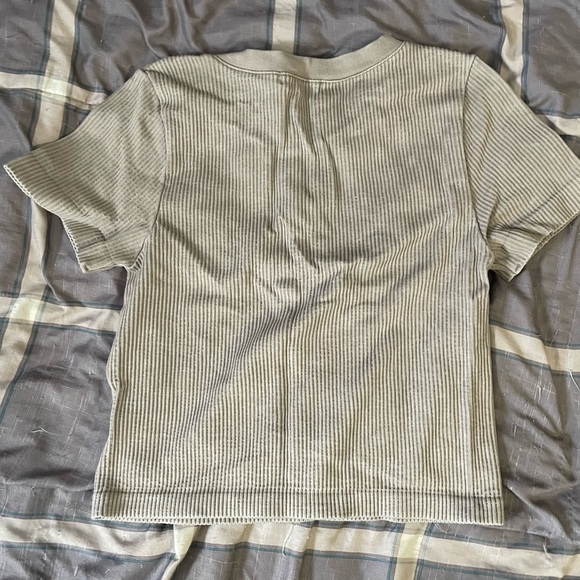 Forever 21 Ribbed Beige Short Sleeve Top - Picture 3 of 3